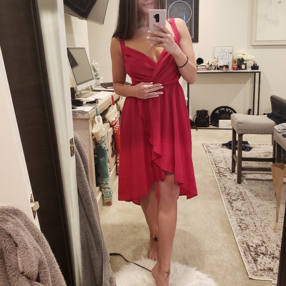 Dresses & Skirts - Red dress